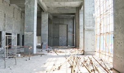 實干爭先 向“新”而行 烏蘇市九蓮泉大酒店項目主體封頂，總投資3億元助力城市升級